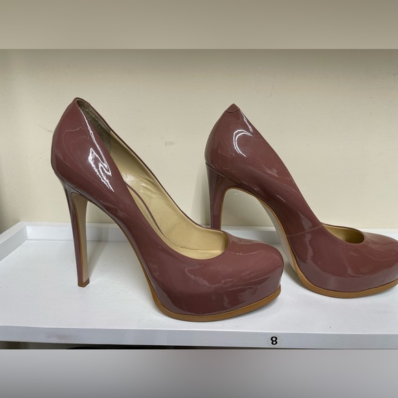 Pleather Pump - Picture 2 of 5